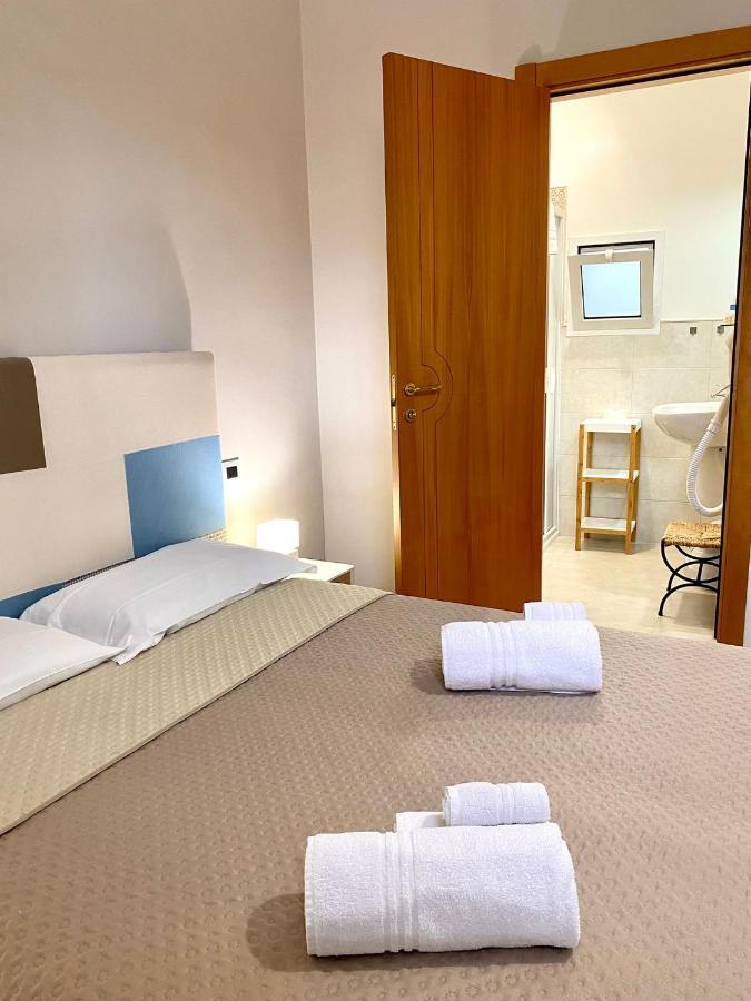 בארי Ginevra Rooms מראה חיצוני תמונה