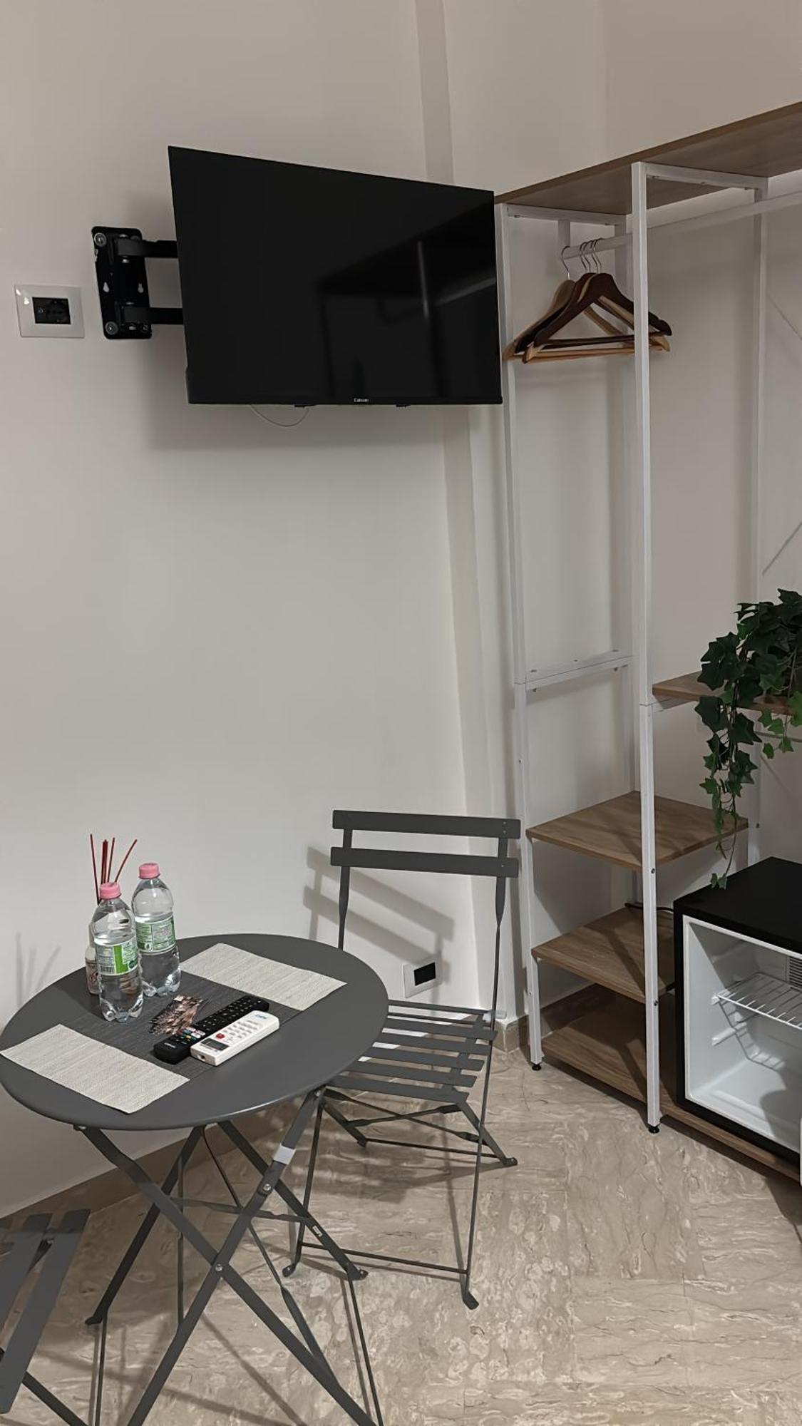 בארי Ginevra Rooms מראה חיצוני תמונה